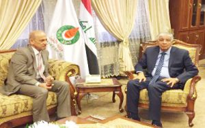 وزيرا النفط والنقل يؤكدان ضرورة تطوير موانئ التصدير والناقلات النفطية