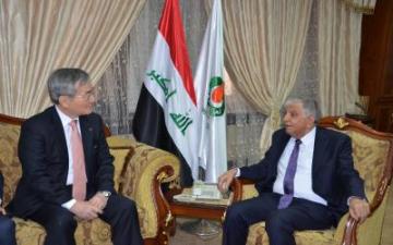 وزير النفط يبحث مع شركتي كوكاز واكسون تطوير الإنتاج