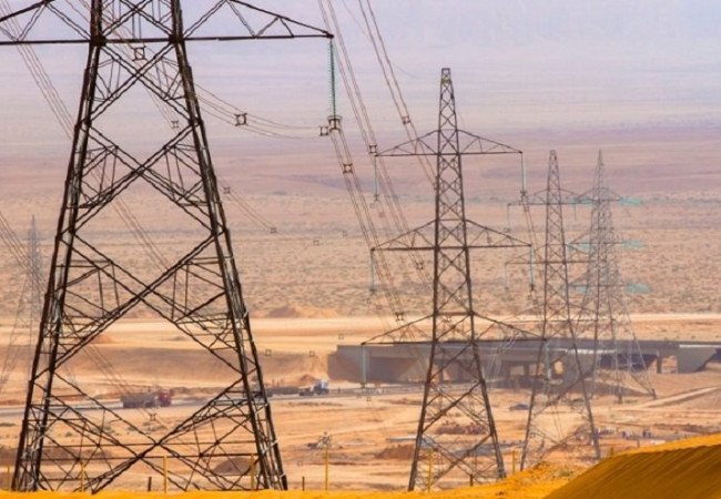 العراق يعلن موعد إنجاز الربط الكهربائي مع الأردن ومصر