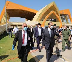 وزيرالنقل يوجه شركة المسافرين للنظر بامكانية استثمار خدمات عدد من سائقي  تكسي بغداد