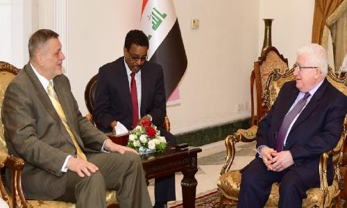 معصوم يبحث مع كوبيش والسفير البريطاني التطورات السياسية ودعم العراق في حربه ضد داعش