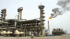 النفط يرتفع الى 55 دولاراً بفعل اتفاق أوبك