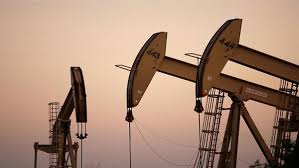 خامات برنت ترتفع إلى 57.10 دولار للبرميل