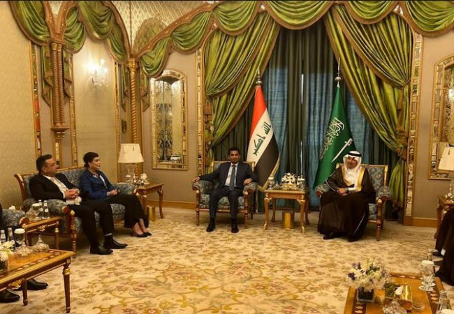 وزير النقل يعلن الاتفاق مع الجانب السعودي على تفعيل الخطوط المشتركة للربط الجوي